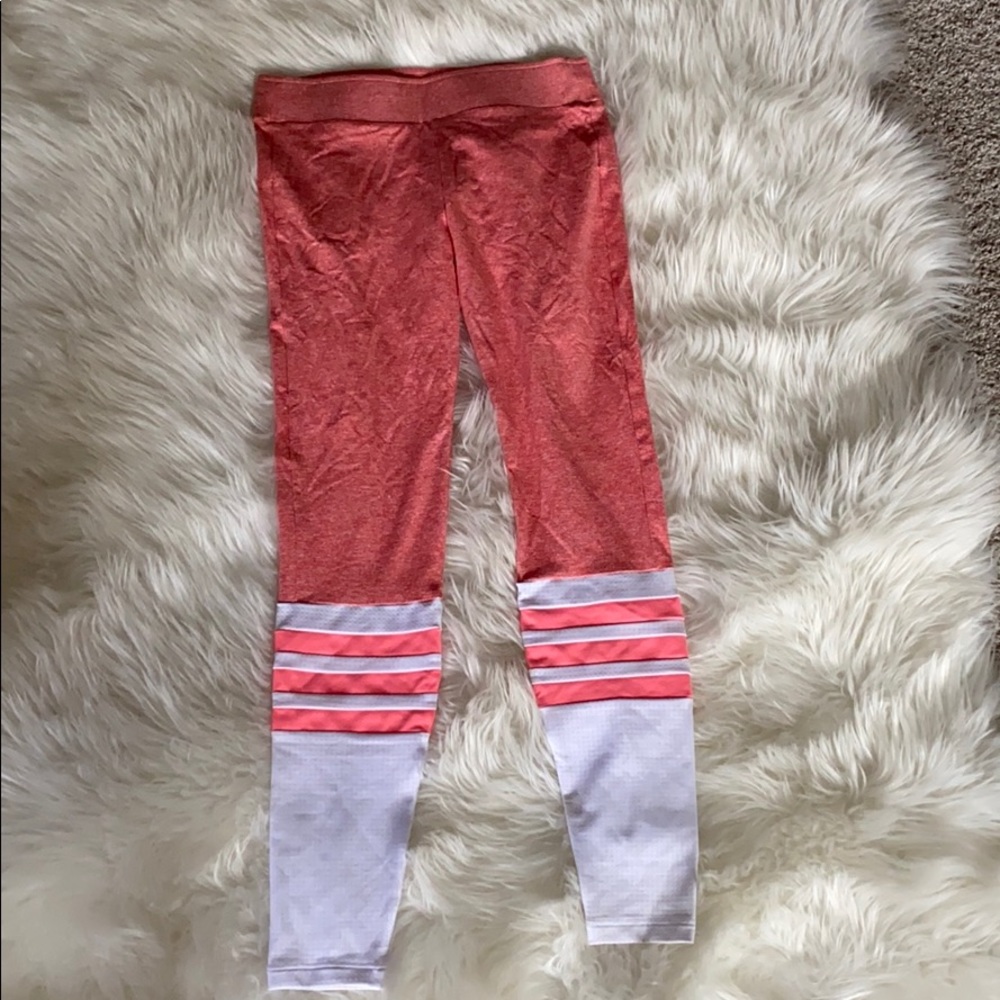 Baby Pink Bombshell sportswear leggings